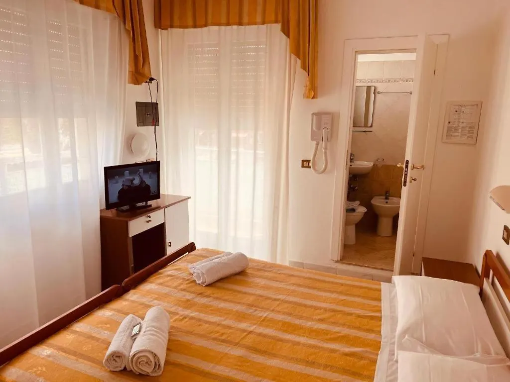 Dipendenza King Apartment Cesenatico Italy