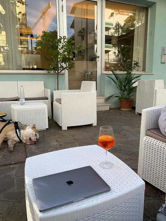Dipendenza King Apartment Cesenatico